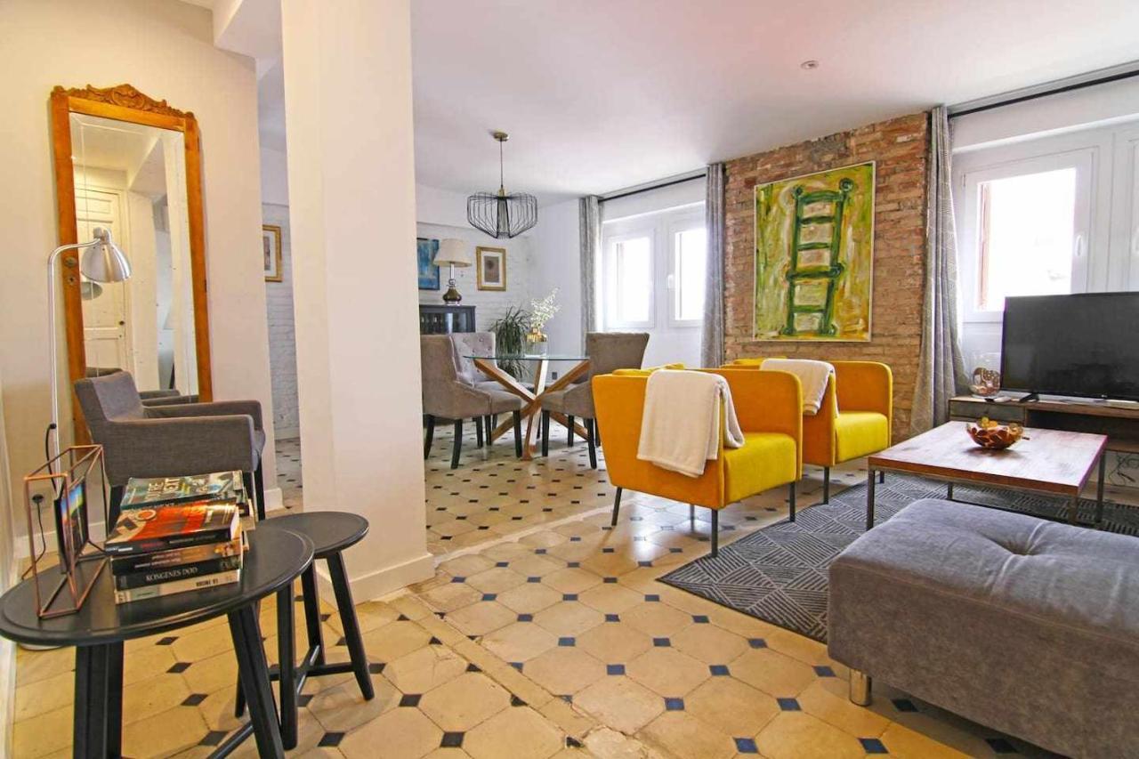 Luxury Old Town Cervantes Paz En El Casco Antiguo Málaga Dış mekan fotoğraf